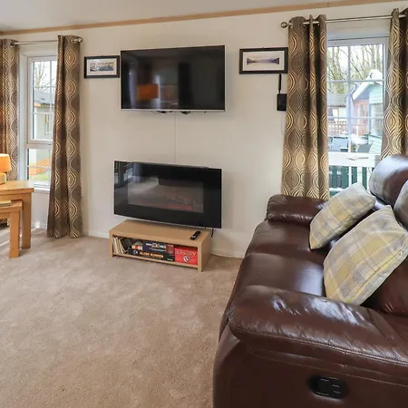 Ferienhaus Squirrels Snug *