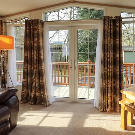 Squirrels Snug Ferienhaus