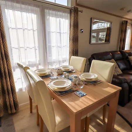 Squirrels Snug * Windermere